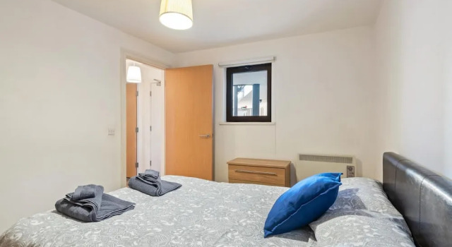 NEW Bright & Modern 2 BD in the Heart of Liverpool, Забронировать Отель Отели Ливерпуля 3 звезды, 3*