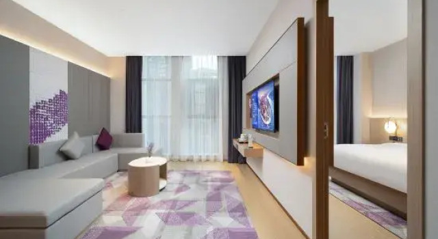 Люкс Deluxe Lavande Hotel (Hunan Provincial People's Government Railway College Station)