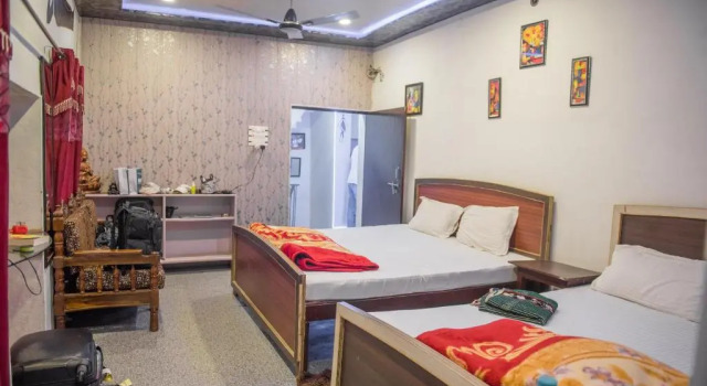 Люкс Deluxe Hotel O Kanha Paying Guest House