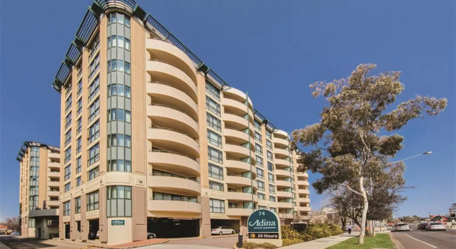Adina Serviced Apartments Canberra James Court