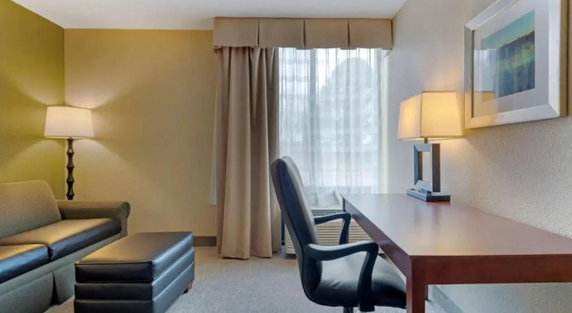 Номер Standard Best Western Fairmont