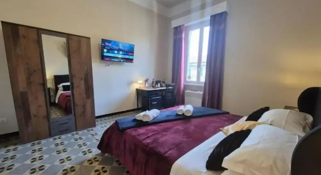 HEBE Eternity Rooms, Забронировать Отель Отели Рима с парковкой, рядом с Собор Святого Петра, Парковка