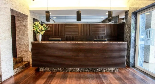 Vip Hotel, Забронировать Отель Отели Жау с парковкой, Парковка