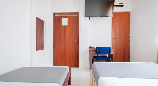 Трёхместный номер Standard Hotel Victoria Comfort