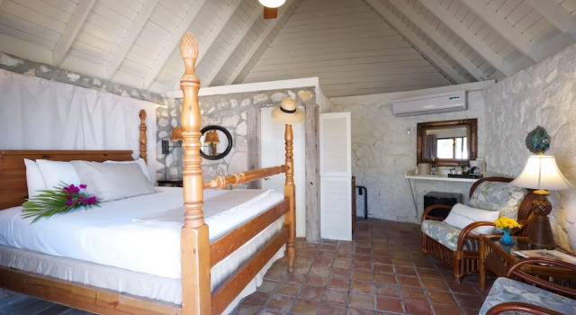 Fernandez Bay Village, Book Hotel Pigeon Cay Bahamas