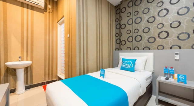 Airy Tatura Emmy Saelan 33 Palu, Prenota Hotel Hotel a Sulawesi con parcheggio, Parcheggio