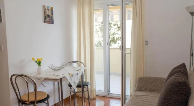 Апартаменты c 1 комнатой с балконом и с видом на море Apartments Osljak