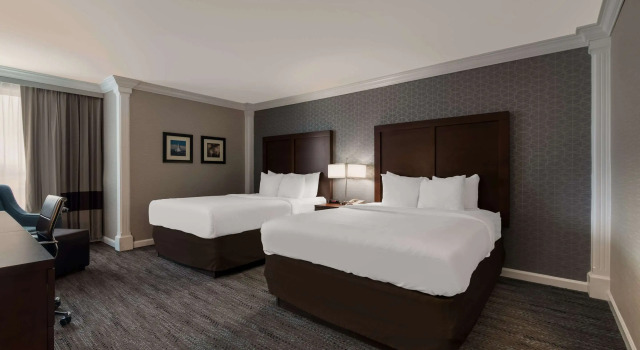 Четырёхместный номер Standard Comfort Inn & Suites Plattsburgh - Morrisonville