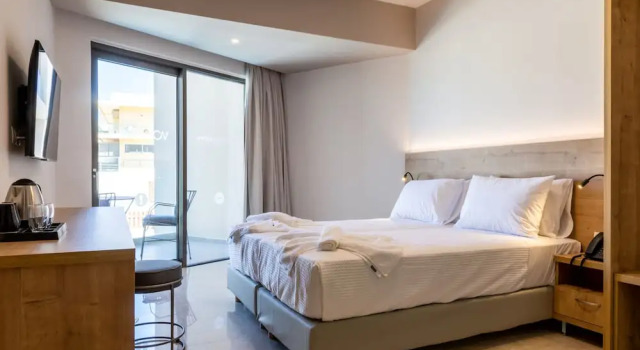 Двухместный номер с видом на бассейн White Olive Elite Rethymno