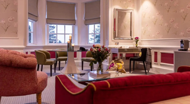 Barnett Hill - Luxury Hotel, Забронировать Отель Отели High Weald с завтраком, Завтраки