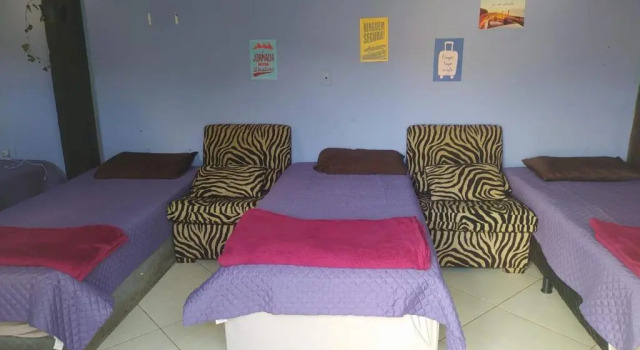 Четырёхместный номер Standard с видом на сад Hospedagem & Hostel Maria Joana