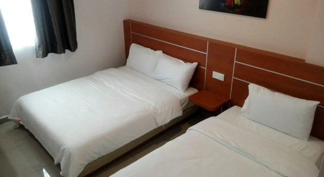 Camera familiare Premier DOTA Hotel
