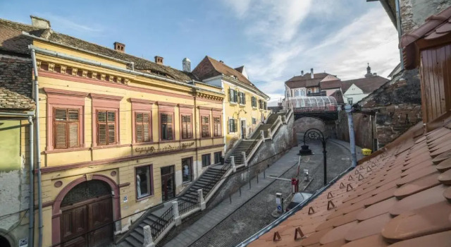 Номер Superior Casa Astronomului