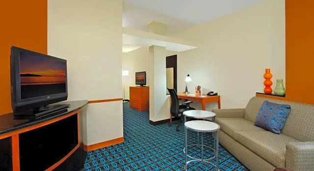 Люкс Fairfield Inn & Suites by Marriott Fresno Clovis