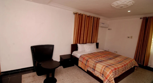 Двухместный номер Standard Belvoir Hotel