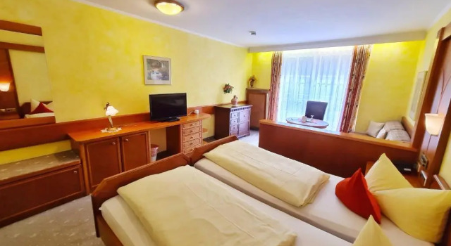 Двухместный номер Comfort с видом на сад Parkhotel Bad Faulenbach