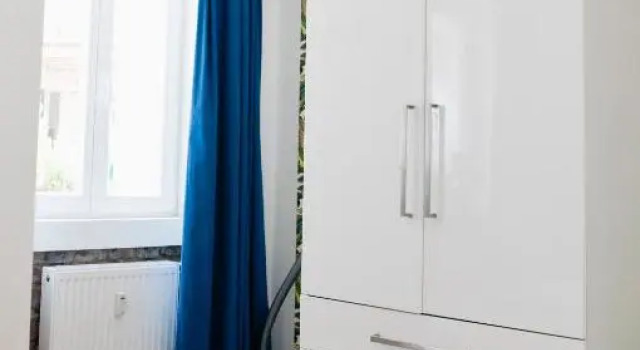 Beautiful Park Apartment for 4 Guests