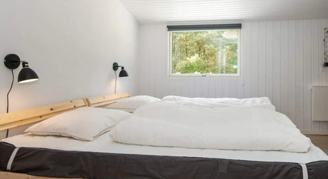 4 Person Holiday Home in Romo, Rezerwuj Hotel Hotele w Sønderjylland z parkingiem, Parking