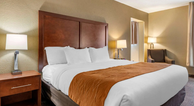 Двухместный люкс Comfort Inn Madison near Clifty Falls