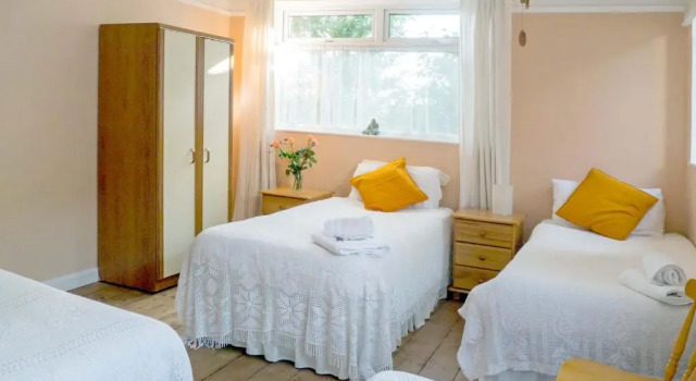 Четырёхместный номер Standard Healing Waters Sanctuary, Peaceful Retreat House, Glastonbury