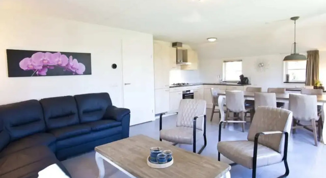 Luxury Villa in Arnhem With Parking, Réserver Villa Cottages à Arnhem, Cottage