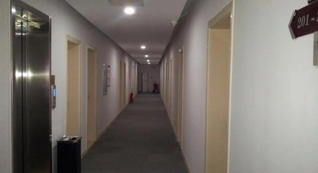Y-yuan Guesthouse Yantai Laizhou Hotel, Prenota Hotel Hotel a Shandong con parcheggio, Parcheggio
