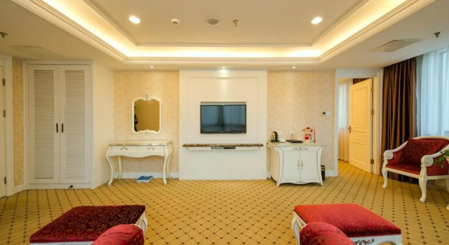 Beijing Huiqiao Hotel, Rezerwuj Hotel Chaoyang 