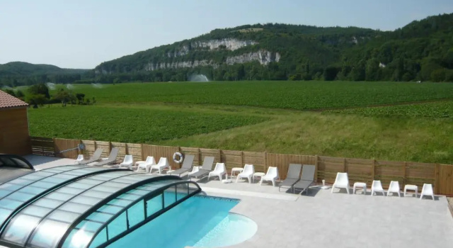 Четырёхместный номер Standard Hôtel Les Gabarres