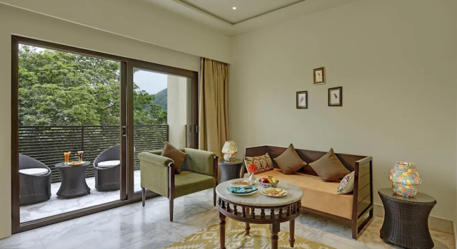 Люкс The Kumbha Residency by Trulyy - A Luxury Resort and Spa