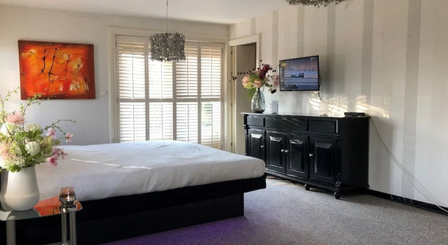 Home Sleep Home, Book Hotel Werkendam 