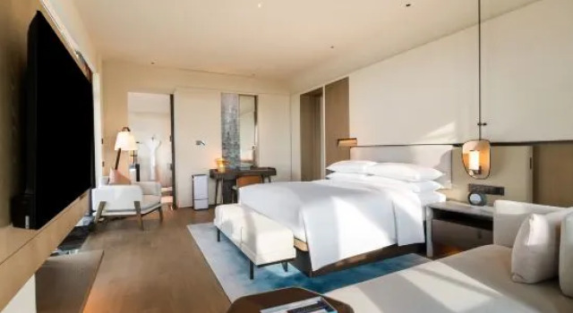 Люкс Zhuhai Dong'ao Island Marriott Resort Hotel
