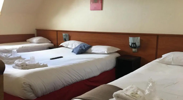 Четырёхместный номер Standard Hotel De Paris