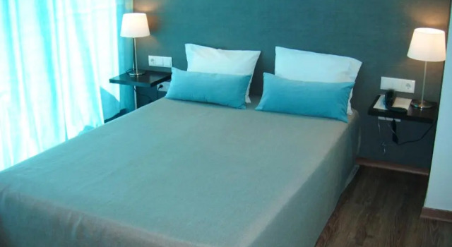 Двухместный номер Standard с балконом Hotel Alnacir