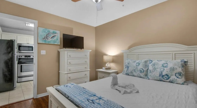 St. Martin Beachwalk Villas 323, Забронировать Апартаменты/квартира Отели Дестин с парковкой, рядом с Аквапарк Биг-Каунас, Парковка