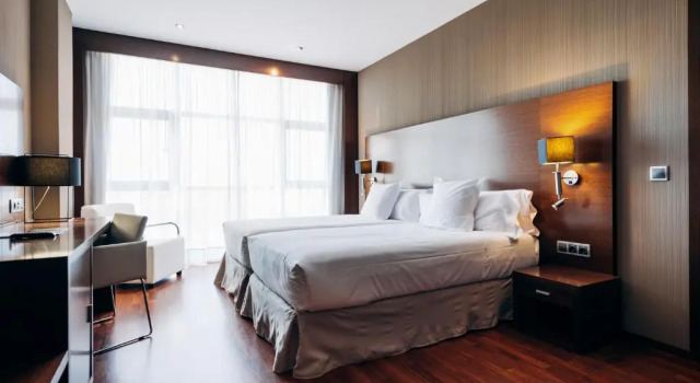Двухместный номер Standard AZZ Valencia Congress Hotel & Spa