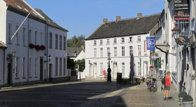 Het Molenaarshuis, Prenota Hotel Thorn 