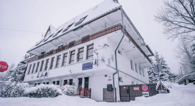 RentPlanet Studio Kubińca, Book Apartment Hotels in Tatras with Parking, Parking