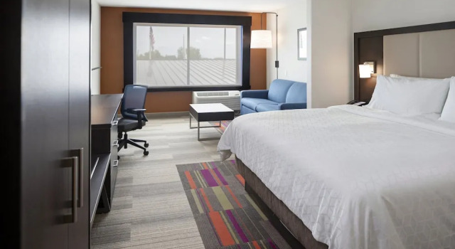 Двухместный люкс Holiday Inn Express & Suites - Bourbonnais East - Bradley by IHG