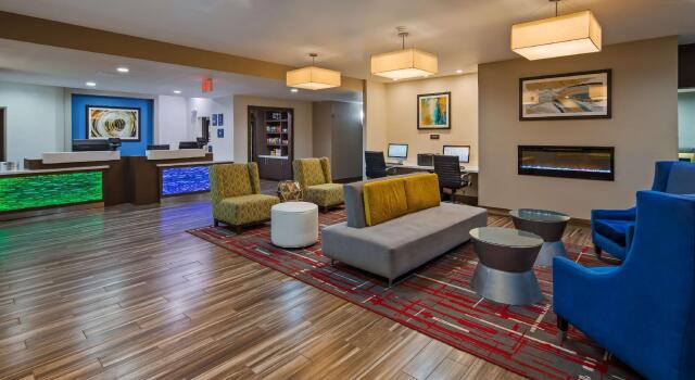 Best Western Plus Mansfield Inn & Suites