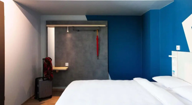 Номер Standard ibis budget Hotel Berlin Airport