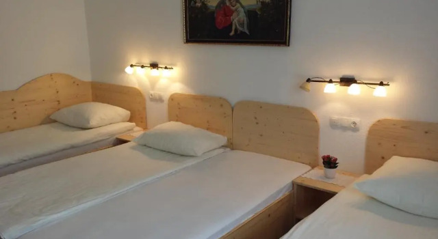 Пятиместный номер Standard Mamas House 7min from Airport