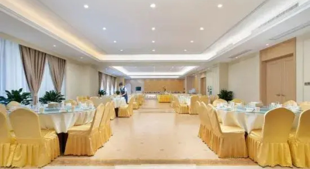 Yi Qu·S Hornet E-sports Hotel (Gaoxin Technology Second Road Branch), Prenota Hotel Hotel a Shaanxi con parcheggio, Parcheggio