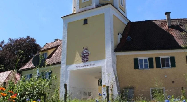 Schlosshotel Blumenthal, Varaa Hotelli Hotellit Baijeri pysäköinnillä, Pysäköinti