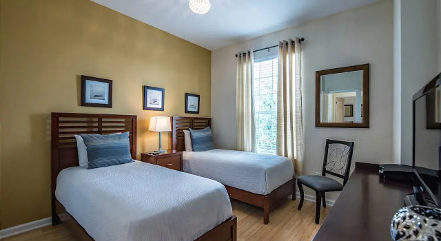 4114 Breakview Drive #206
