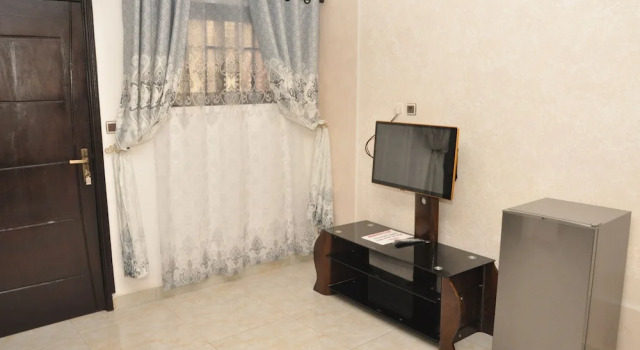 Diamond Hotel, Rezervovat Hotel Hotely v centru Cotonou, hotely v centru Cotonou