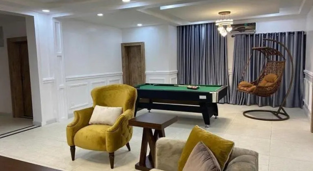 3 bedroom with gym ,pool and balcony, Réserver Hôtel Ikeja 