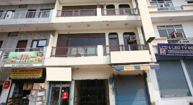 Oyo 38170 Hotel Grand Plaza