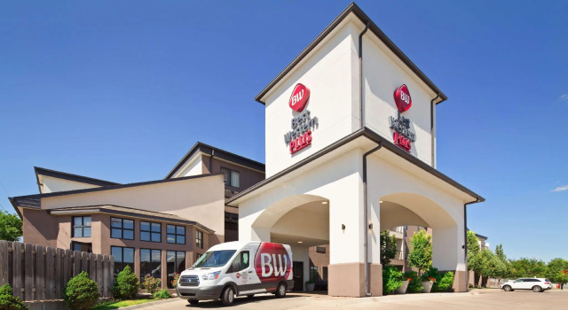 Кровать в общем номере Best Western Plus Country Inn & Suites