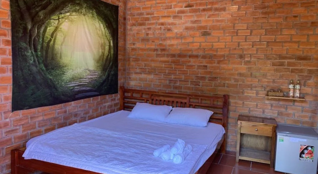 MIna Homestay