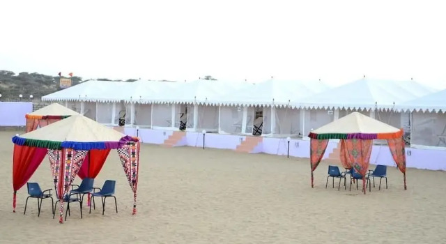 Sam Desert Den, Забронировать Отель Отели штата Раджастхана с парковкой, Парковка